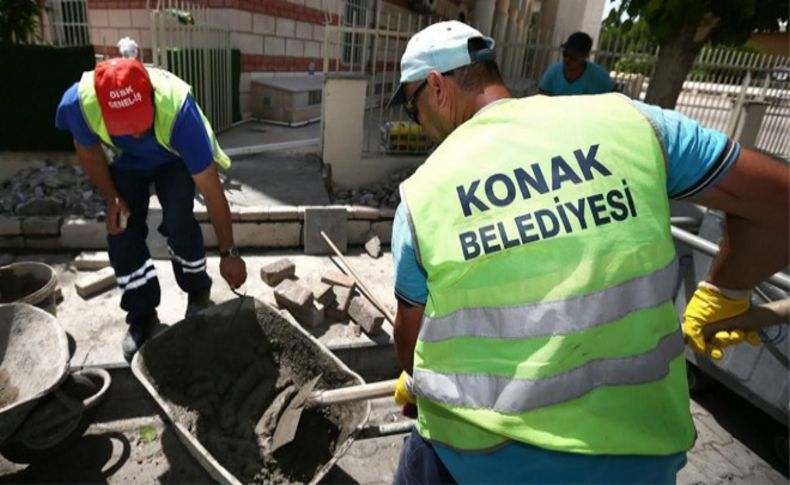 Konak’ta ibadete ‘engel’ yok